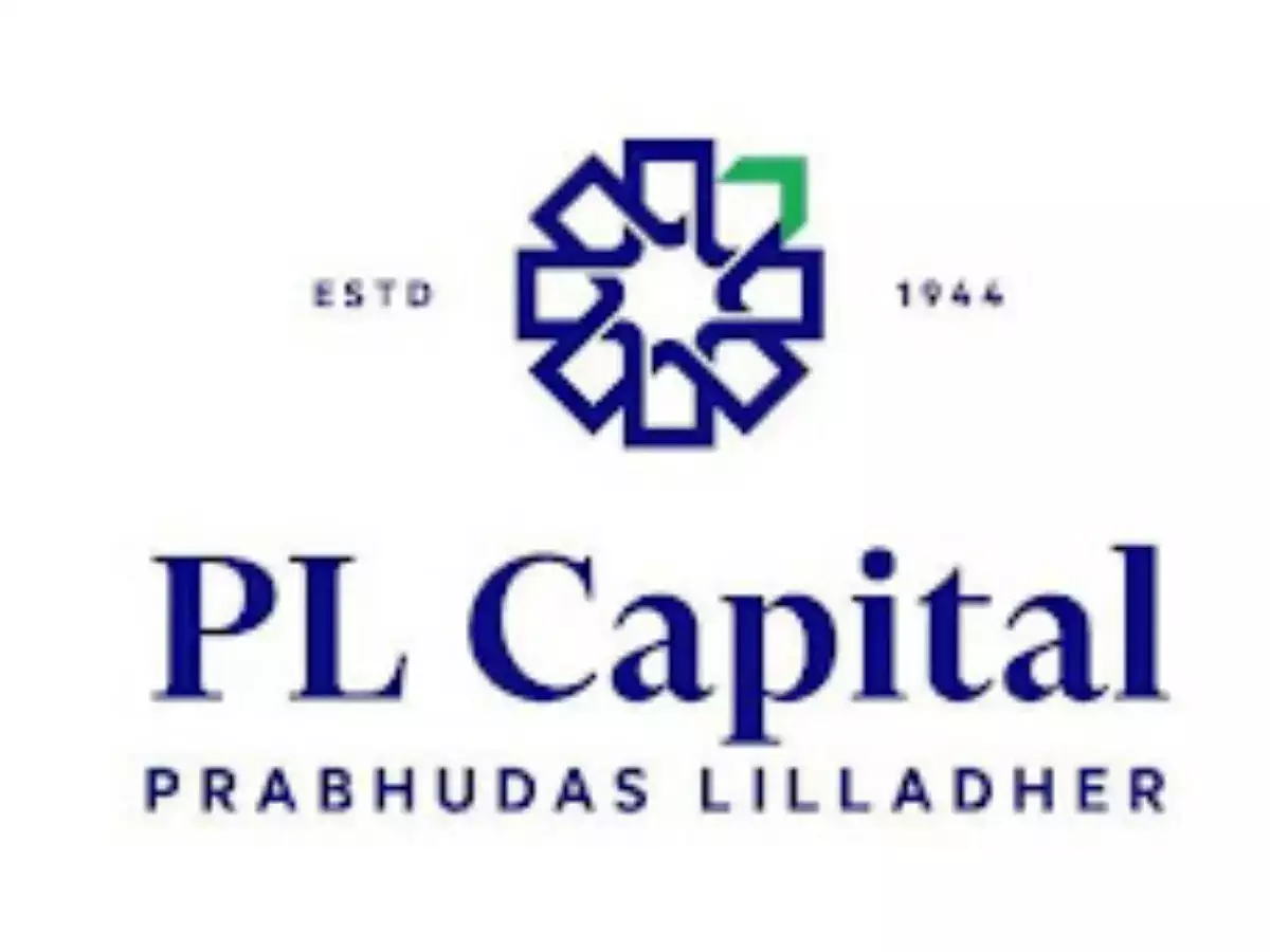 PL Capital Logo